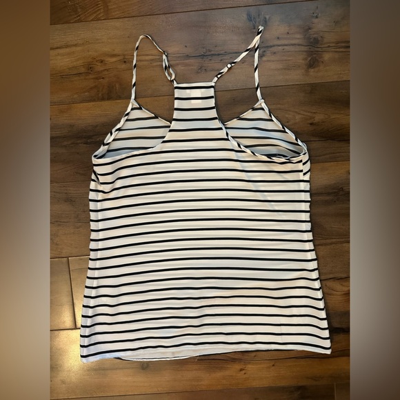 J.Crew Striped Cami Tank Top Women’s 6 | Black & White Strappy Sleeveless Blouse - Picture 5 of 6